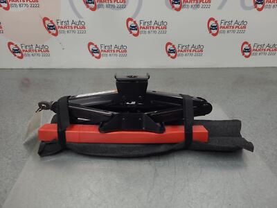 LDV DELIVER 9 07/2020-2024 JACK/TOOL KIT COMPLETE