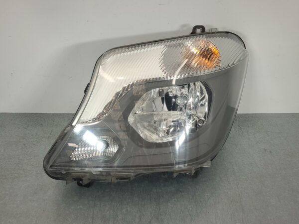 MERCEDES SPRINTER 2013-2018 LEFT HEADLAMP NCV3, 10/13-04/18