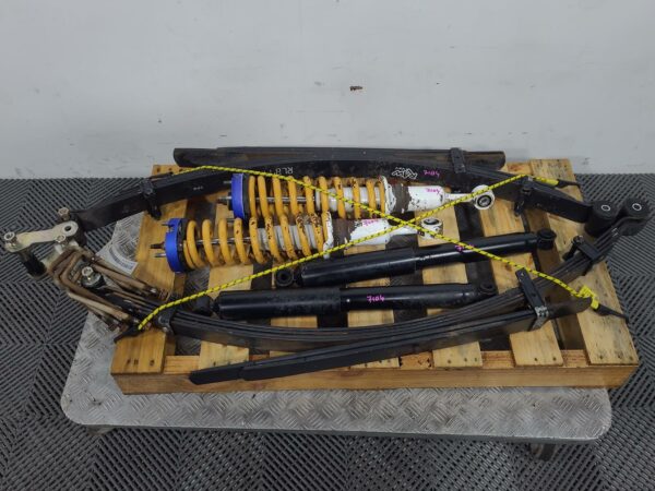 TOYOTA HILUX 2005-2015 LIFT KIT 03/05-08/15