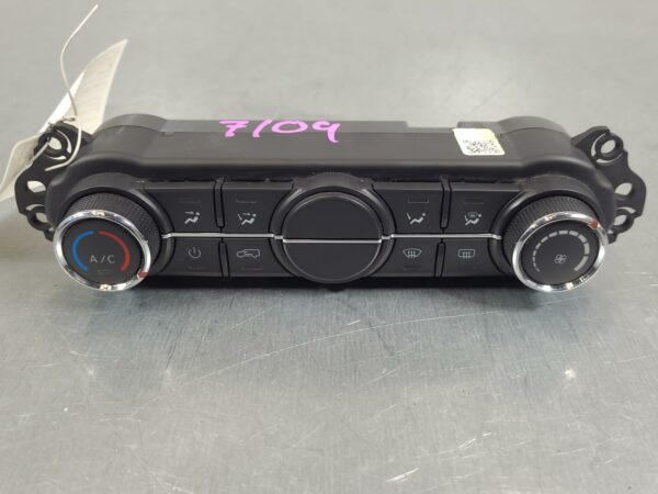 LDV DELIVER 9 2020-2024 HEATER/AC CONTROLS FRONT, NON CLIMATE CONTROL TYPE, 07/2