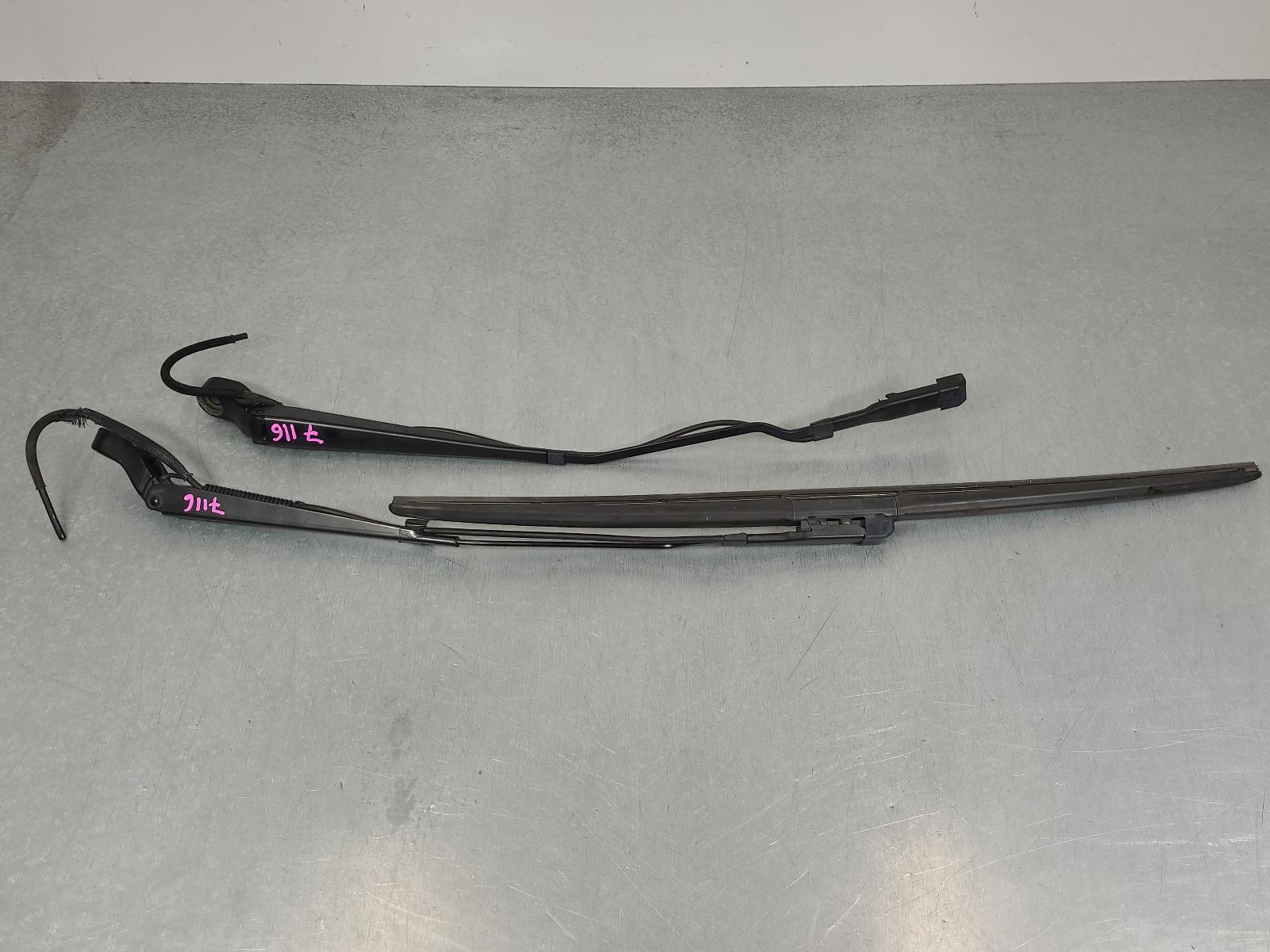 MERCEDES VITO 2004-2015 WIPER ARM FRONT (PAIR), 639, 05/04-02/15