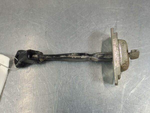 TOYOTA HILUX 2005-2015 DOOR HINGE/RUNNER CHECK STRAP, RH REAR, 03/05-08/15