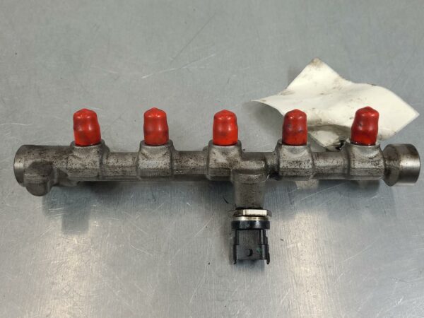 RENAULT MASTER 2011-2025 INJECTION RAIL X62, 09/11-