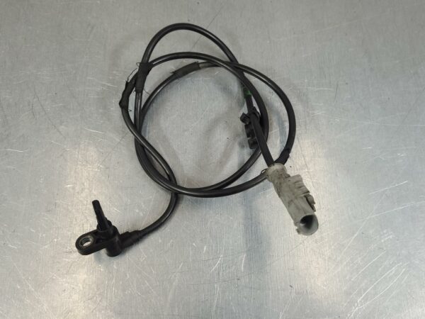 MERCEDES VITO 2004-2015 ABS SENSOR RH REAR, 639, 05/04-0215
