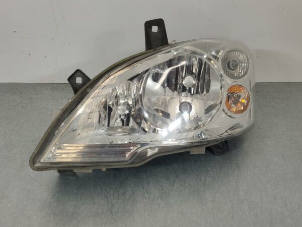 MERCEDES VITO 2011-2015 LEFT HEADLAMP 639, NON HID TYPE, 02/11-02/15