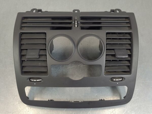 MERCEDES VITO 2011-2015 TRIM PANEL AIR VENTS ON DASH (CENTRE), DARK GREY, 639, 0
