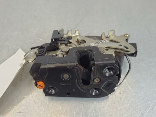 MERCEDES VITO 2004-2015 LOCK MECHANISM LEFT REAR DOOR LOCK, 639, 04/04-02/15