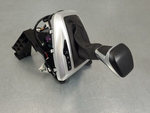 LDV DELIVER 9 2020-2024 GEAR STICK/SHIFTER AUTO T/M, 07/20-