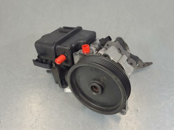MERCEDES SPRINTER 2011-2018 STEERING PUMP DIESEL, 2.1, NCV3, 02/11-04/18