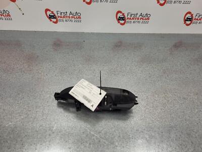 LDV DELIVER 9 07/2020-ON TAILGATE HANDLE OUTER RIGHT BARN DOOR