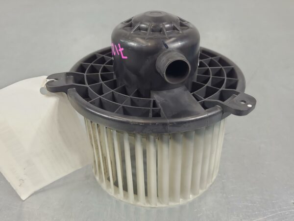 MITSUBISHI TRITON 2015-2021 HEATER FAN MOTOR MQ-MR, FRONT, 03/15-10/21