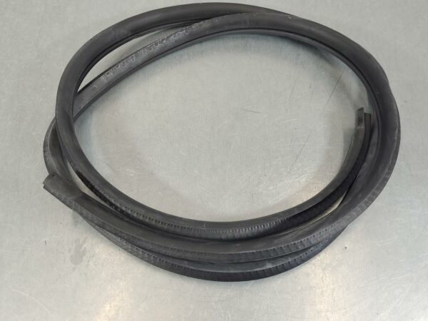 MITSUBISHI TRITON BODY SEAL RUBBER RH REAR RUBBER SEAL, MQ-MR, 03/15-10/23 15 16