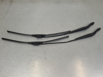 RENAULT MASTER 2011-2025 WIPER ARM X62, 09/11-