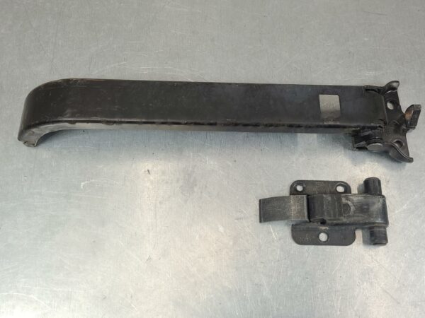 RENAULT MASTER 2011-2024 BOOTLID/TAILGATE HINGE BARN DOOR LIMITER (LH SIDE), X62