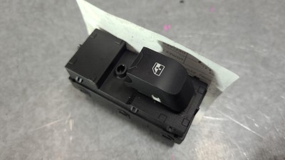 LDV DELIVER 9 2020-2024 POWER WINDOW SWITCH LH FRONT, 07/20-