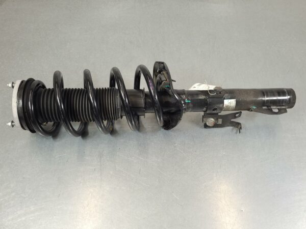 LDV DELIVER 9 2020-2024 RIGHT FRONT STRUT 2.0, DIESEL, 07/20-