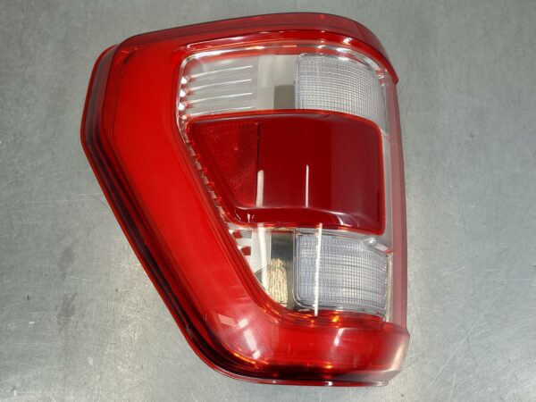 FORD F SERIES 2021-2025 LEFT TAILLIGHT F150 14TH GEN 21-