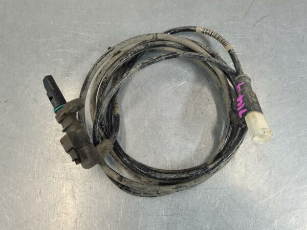 MERCEDES SPRINTER 2018-2025 ABS SENSOR VS30, RH REAR, 05/18-