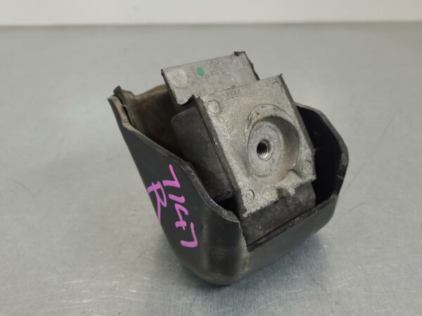 MERCEDES VITO 2011-2015 MOUNT ENGINE MOUNT (RH SIDE), DIESEL, 2.1, 639, 110CDI/1