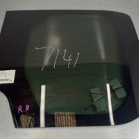 LDV DELIVER 9 2020-2025 REAR/TAILGATE GLASS BARN DOOR GLASS (RH SIDE), MID ROOF