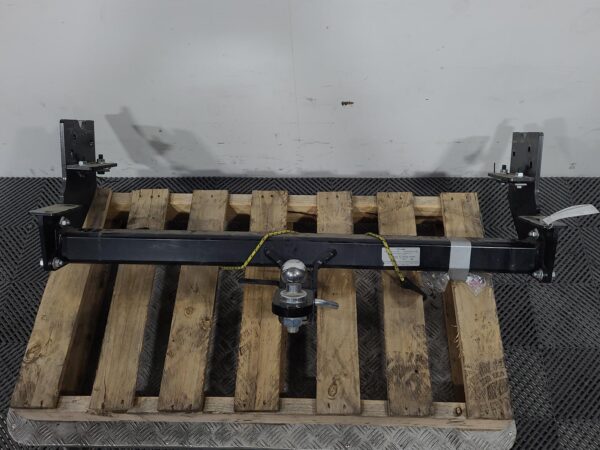 LDV T60 2017-2025 TOWBAR SK8C, GENUINE, DOUBLE CAB, 07/17-