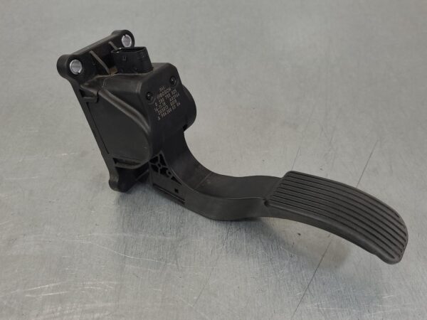 MERCEDES SPRINTER 2006-2018 PEDAL ASSEMBLY VAN 10/06-04/18