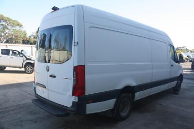 MERCEDES BENZ SPRINTER VS30 05/2018-2023 REAR BAR MAIN REINFORCEMENT - Image 9