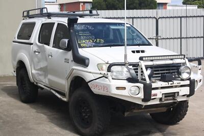 TOYOTA HILUX 03/2005-06/2011 CARPET DUAL CAB - Image 14