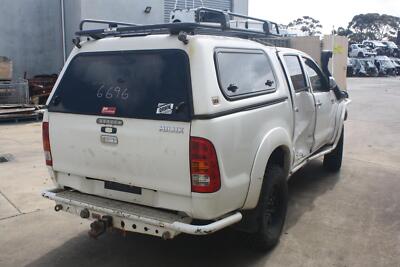 TOYOTA HILUX 03/2005-06/2011 CARPET DUAL CAB - Image 25