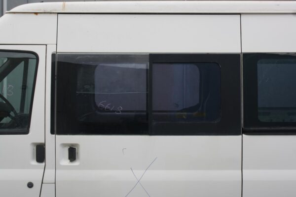 FORD TRANSIT VH-VJ 10/2000-08/2006 SLIDING DOOR HANDLE OUTER RIGHT REAR - Image 24