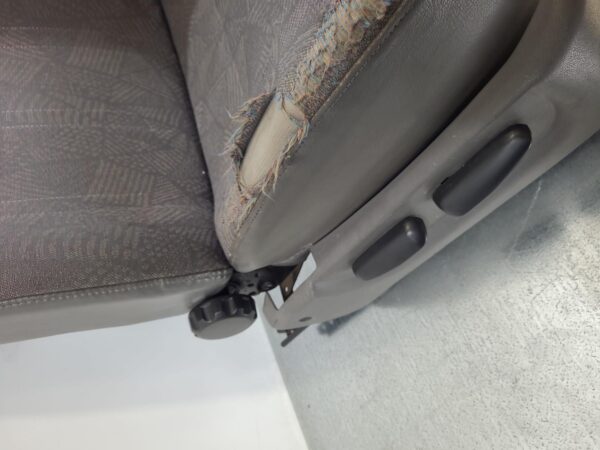 FORD TRANSITVH-VJ 10/2000-08/2006 RIGHT FRONT SEAT BUCKET SEAT TYPE - Image 43