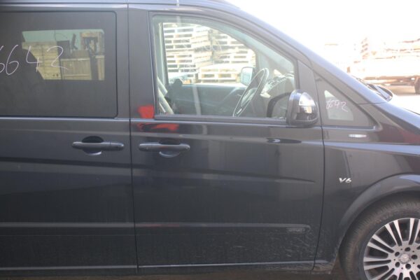 MERCEDES BENZ VIANO 03/2011-12/2014 DOOR TRIM LEFT REAR LEATHER BLACK - Image 86