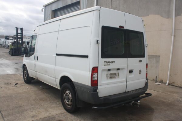 FORD TRANSIT VM SI-II 07/2006-02/2014 LEFT BARN DOOR MID ROOF TYPE - Image 4