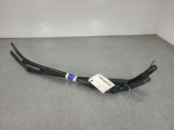 MERCEDES BENZ SPRINTER VS30 05/2018-ON WIPER ARM PAIR - Image 2