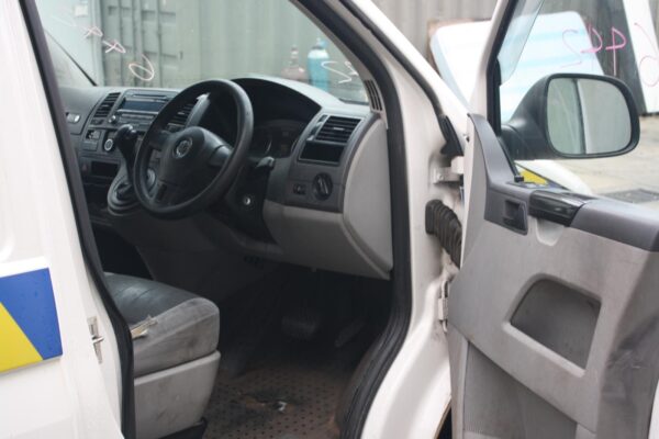 VOLKSWAGEN TRANSPORTER T5 08/2004-06/2015 LOCK MECHANISM LEFT FRONT DOOR - Image 10