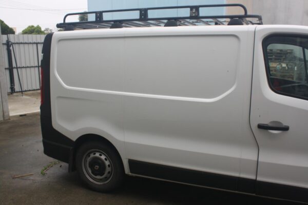 RENAULT TRAFIC X82 01/2015-ON UPPER LEFT TAILLIGHT IN BODY - Image 13