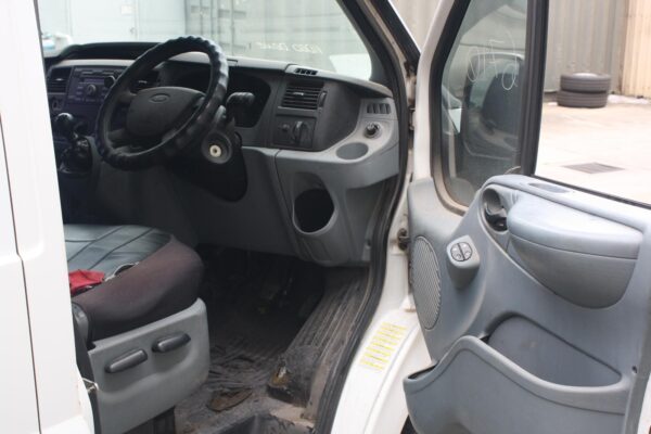 FORD TRANSIT VM 07/2006-02/2014 RADIATOR MANUAL T/M PETROL/DIESEL FWD/RWD - Image 30