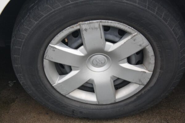 TOYOTA HIACE TRH/KDH 03/2005-04/2019 MUD FLAPS RIGHT REAR - Image 11