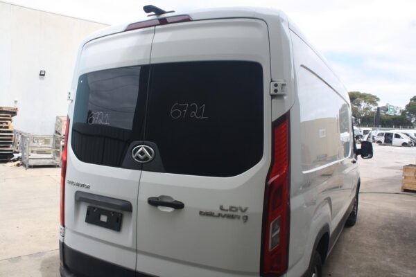 LDV DELIVER 9 07/2020-ON RIGHT FRONT SEAT BELT STALK ONLY - Image 7