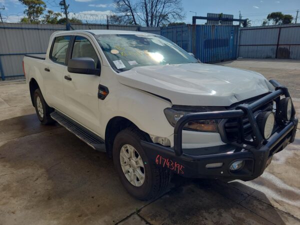 FORD RANGER PX SERIES 3 06/2018-04/2022 STEREO DISPLAY UNIT ONLY 8IN - Image 17