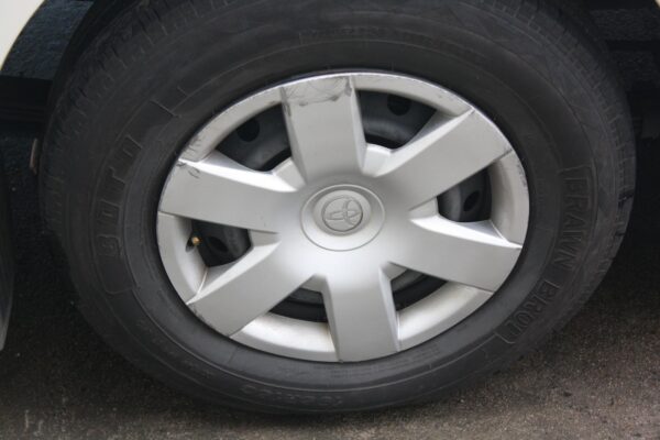 TOYOTA HIACE TRH/KDH 03/2005-04/2019 MUD FLAPS RIGHT REAR - Image 12