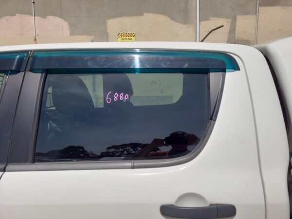 MAZDA BT50 UP-UR 10/2011-06/2020 LEFT FRONT DOOR WINDOW DUAL CAB - Image 15