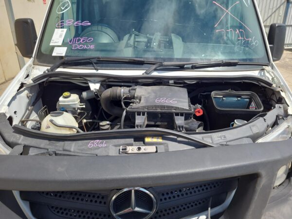 MERCEDES BENZ SPRINTER 10/2006-04/2018 FAN SHROUD VAN - Image 9