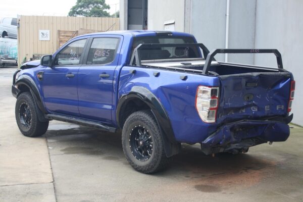 FORD RANGER PX SERIES 2-3 06/2015-04/2022 RADIATOR AUTOMATIC T/M 3.2L DIESEL - Image 2