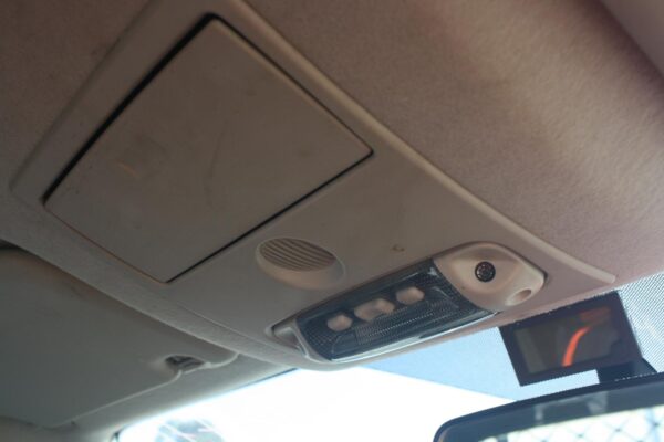 FORD RANGER PX 06/2011-04/2022 COURTESY LIGHT FRONT W/ SENSOR - Image 29