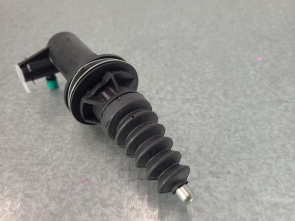 FORD TRANSIT VH-VJ 10/2000-08/2006 CLUTCH SLAVE CYLINDER - Image 4