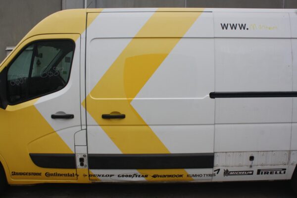 RENAULT MASTER X62 09/2011-ON LEFT BARN DOOR GARNISH - Image 12