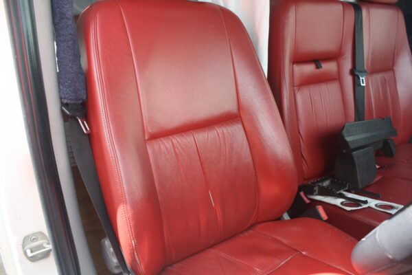 VOLKSWAGEN CRAFTER 02/2007-07/2017 RIGHT FRONT SEAT BOX STANDARD - Image 18