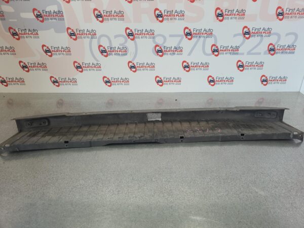 FORD TRANSIT VO 02/2014-04/2019 REAR BUMPER BAR CENTRE - Image 2