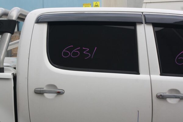 TOYOTA HILUX 08/2006-08/2015 INTERCOOLER DIESEL 3.0L WATER COOLED EGR TYPE - Image 9